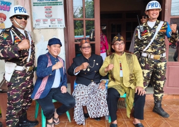 Ketua DPRD Jepara Agus Sutisna menghadiri acara Sedekah Bumi Desa Kecapi Jepara 2026