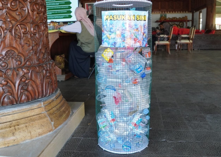 edukasi pengelolaan sampah di sekolah jepara kurikulum sampah bsij