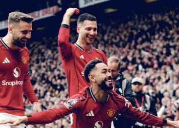 Manchester United menang dramatis 3-2 lawan Liverpool di Old Trafford 2026