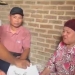 Nenek di Pecangaan Jepara menangis haru usai menerima bantuan setelah video viral di TikTok
