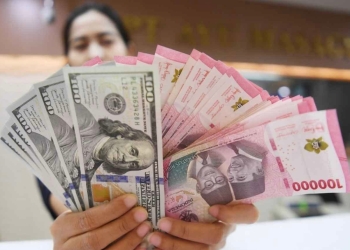 rupiah melemah terhadap dolar AS tembus 17600 Mei 2026