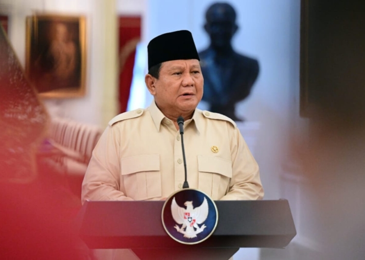 Prabowo Subianto minta mobil presiden berbahan kaca untuk menyapa rakyat