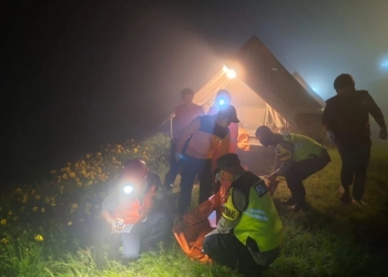 Polisi evakuasi satu keluarga tewas saat glamping di Posong Temanggung diduga keracunan makanan