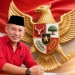 Junarso Wakil Ketua DPRD Jepara berlatar Garuda Pancasila