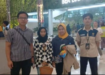 PMI Jepara Sri Titik akhirnya pulang setelah 16 tahun bekerja di Yordania tanpa gaji disambut haru keluarga di Bangsri