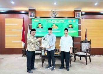 Ketua DPRD Jepara Agus Sutisna saat menjadi narasumber talkshow ICMI Jepara dalam Program Gerakan Cinta Kampus.
