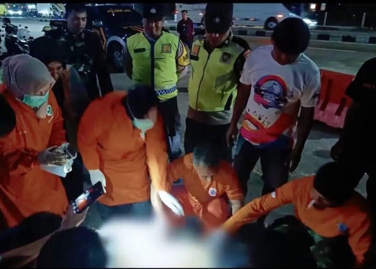 Buruh bangunan asal Gebog Kudus ditemukan meninggal di dekat Terminal Jati Kudus saat hendak berangkat kerja ke Jakarta.