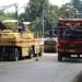 proyek perbaikan jalan Jepara Keling cor beton pekerja dan alat berat
