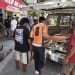 Pemuda bikin geger warga Batangan Pati masuk toko hanya pakai celana pendek