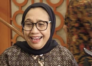 Kejagung membuka peluang mengklarifikasi Ketua BGN Nanik S Deyang dalam penyidikan dugaan korupsi program MBG.