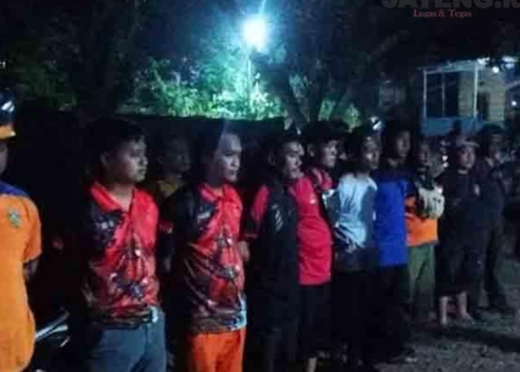 pencarian warga hilang di sungai pecangaan jepara oleh tim gabungan