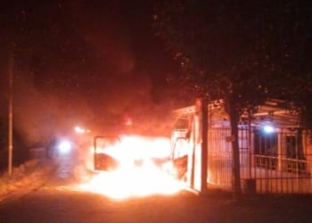 Truk Isuzu terbakar hebat di Jembatan Kedung Gunting, Desa Somosari, Batealit, Jepara