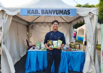 UMKM Banyumas memamerkan Brownies Tempe Cookies, Tococo Chips, dan Coconut Sugar pada Festival Olahan Pangan Jawa Tengah 2026 di TMII Jakarta.
