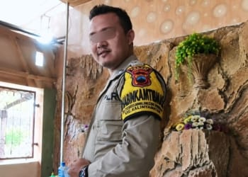Bhabinkamtibmas Polres Jepara terkait sorotan kasus dugaan penganiayaan di Garden Hills Alesta yang belum tuntas hampir setahun.