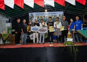 Festival Tongtek Kabumi Desa Bringin 2026 di Jepara, Laron Percussion meraih juara pertama.