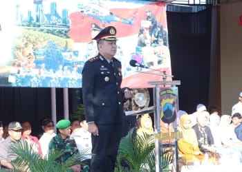 Upacara Hari Bhayangkara ke-80 Polres Jepara di halaman Mapolsek Welahan dihadiri Forkopimda, personel Polri, ASN, dan Bhayangkari.