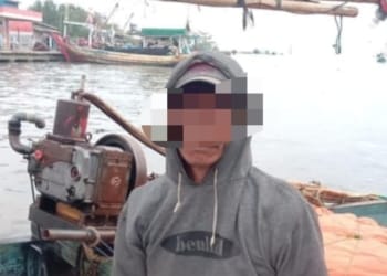 Dua nelayan Jepara yang sempat dilaporkan hilang ditemukan selamat di perairan Batang setelah perahu mengalami mati mesin.