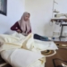 Luluk Ilhana, janda dua anak asal Jepara yang bangkit setelah di-PHK akibat tertidur sesaat saat bekerja sif malam.