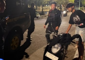 Tim Siraju Polres Jepara melaksanakan patroli malam skala besar untuk menjaga keamanan dan ketertiban masyarakat di wilayah Kabupaten Jepara.