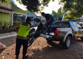 Motor Honda Revo kecelakaan di Bangsri Jepara