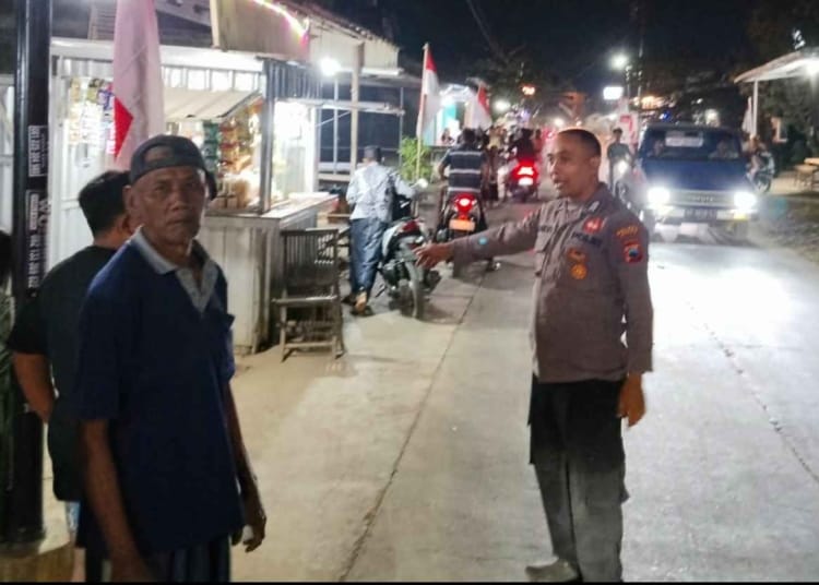 Remaja diduga terlibat penggelapan sepeda motor diamankan warga di Nalumsari Jepara