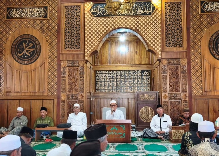 Pengajian Rebonan di Masjid Darul Falah RT 02 RW 15 Desa Bangsri Jepara