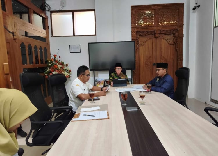 Daniel melakukan Audiensi dengan ketua DPRD Jepara Agus Sutisna