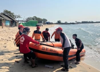 Operasi SAR mencari nelayan hilang di perairan Mahbang Jepara