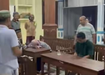 Pasangan muda-mudi di Slagi Jepara diamankan polisi setelah digerebek warga di area semak-semak