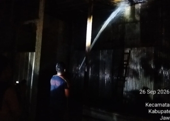 Brak mebel tempat finishing di Desa Dongos Jepara terbakar akibat puntung rokok
