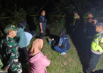 Bayi perempuan ditemukan terkubur di kebun warga di Semarang