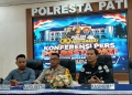 Konferensi pers Polresta Pati terkait kasus dugaan kekerasan seksual terhadap gadis 14 tahun yang diduga dilakukan ayah tiri dan kakak tiri selama dua tahun.