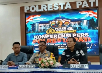 Konferensi pers Polresta Pati terkait kasus dugaan kekerasan seksual terhadap gadis 14 tahun yang diduga dilakukan ayah tiri dan kakak tiri selama dua tahun.