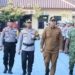 Kapolres Jepara AKBP Keris Aji Wibisono bersama Bupati Jepara dan jajaran TNI-Polri dalam apel pengamanan Pilkades Serentak 2026.