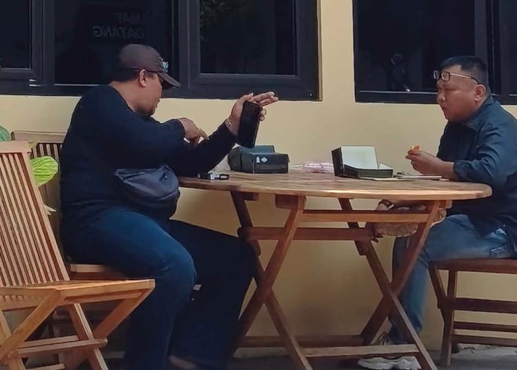 Ketua KAWALI Jepara Aditya memenuhi panggilan polisi terkait dugaan pengurukan sempadan sungai PT Urecel di Suwawal