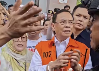 Bupati Pati nonaktif Sudewo saat menjalani sidang putusan kasus korupsi di Pengadilan Tipikor Semarang, Rabu 21 Oktober 2026.