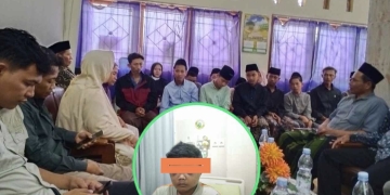 Santri Mayong Jepara diduga menjadi korban pengeroyokan 10 teman hingga mengalami luka serius dan menjalani perawatan di rumah sakit.