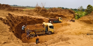 Geger Tambang Tanah Uruk di Jepara! Galian Sedalam 8 Meter, 4 Truk Dipergoki Tim Gabungan